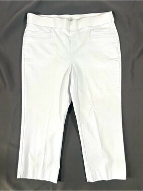 Prophecy Women's Pull-On Capri Pants white Stretch minimalist country club